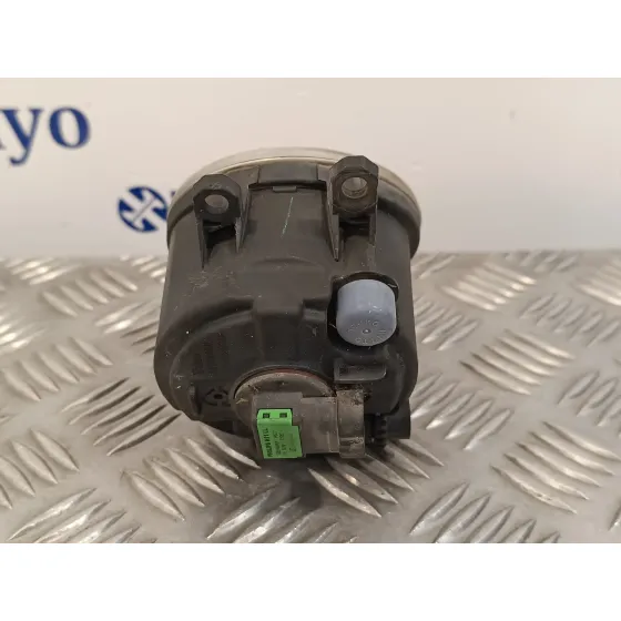 Faro Antiniebla Derecho para Toyota Rav 4 (A3)