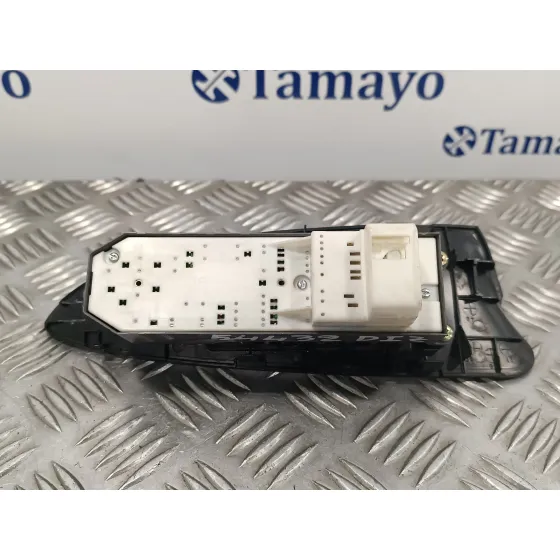 Mando Elevalunas Delantero Izquierdo para Toyota Rav 4 (A3)