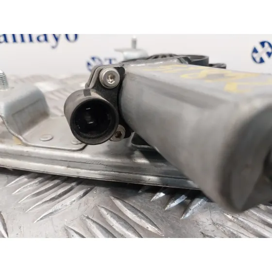 Elevalunas Trasero Derecho para Dacia Duster Ii