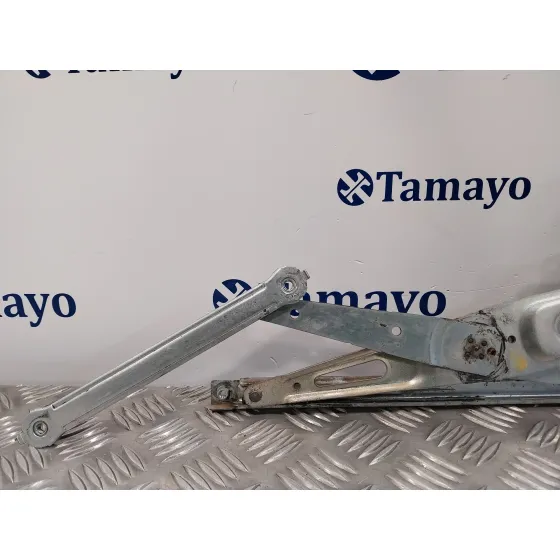 Elevalunas Delantero Izquierdo para Toyota Rav 4 (A3)