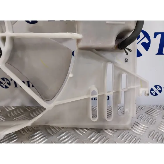 Electroventilador para Toyota Corolla Verso (R1)