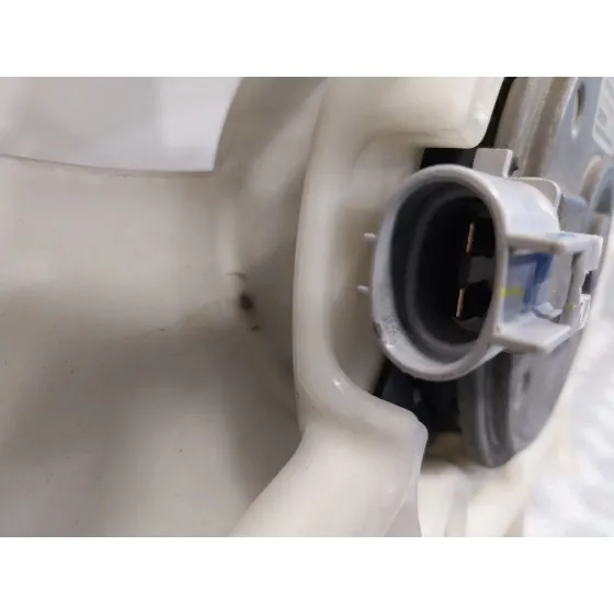 Electroventilador para Toyota Corolla Verso (R1)