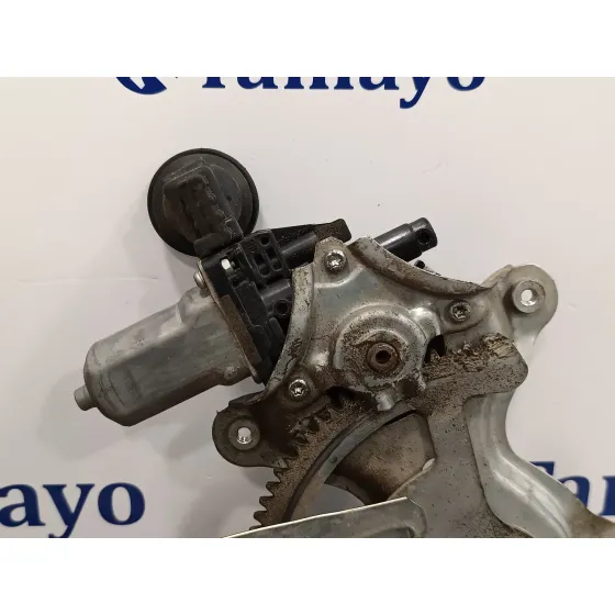 Elevalunas Trasero Izquierdo para Toyota Rav 4 (A3)