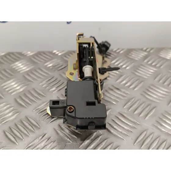Cerradura Maletero / Porton para Porsche Cayenne (Typ 9Pa)