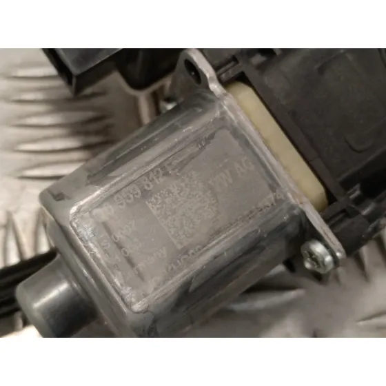 Elevalunas Trasero Derecho para Seat Leon (5F1)