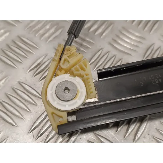 Elevalunas Trasero Derecho para Seat Leon (5F1)