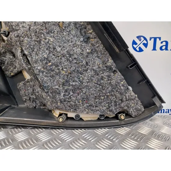 Guarnecido Puerta Trasera Derecha para Toyota Rav 4 (A3)