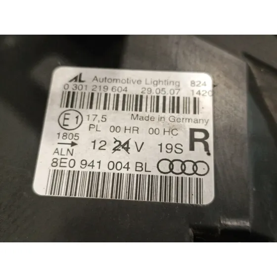Faro Derecho para Audi A4 Avant (8E)