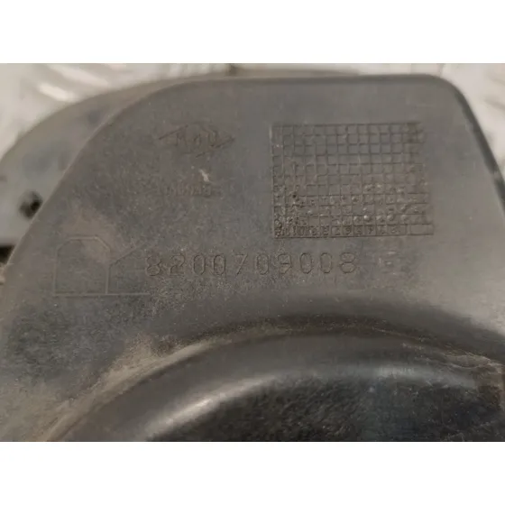 Tapa Exterior Combustible para Renault Grand Modus