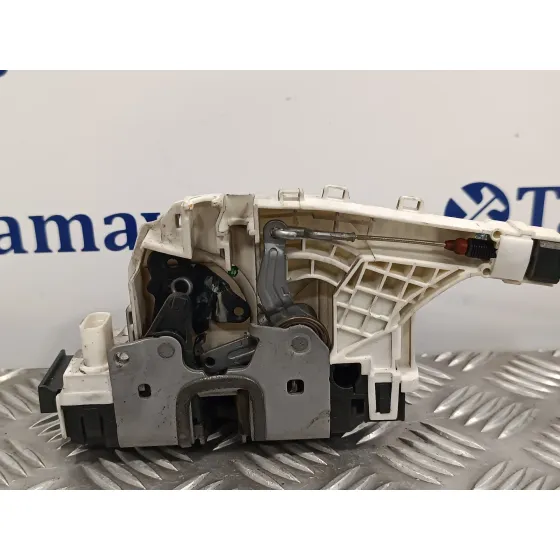 Cerradura Puerta Delantera Izquierda para Mercedes-Benz Sprinterii Caja Abierta (Desde 01.06)