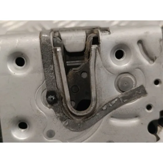 Cerradura Puerta Delantera Izquierda para Mercedes-Benz Sprinterii Caja Abierta (Desde 01.06)