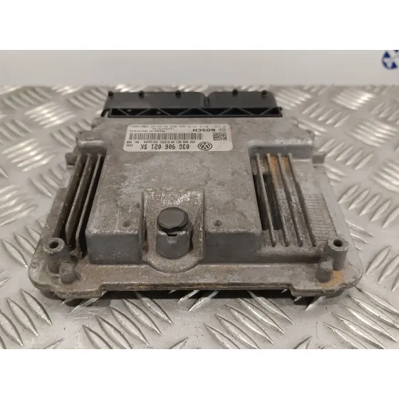 Centralita Motor Uce para Seat Toledo (5P2)
