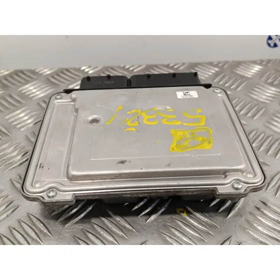 Centralita Motor Uce para Seat Toledo (5P2)