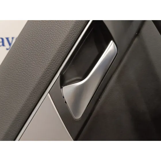 Guarnecido Puerta Trasera Izquierda para Volkswagen Passat Variant (365)