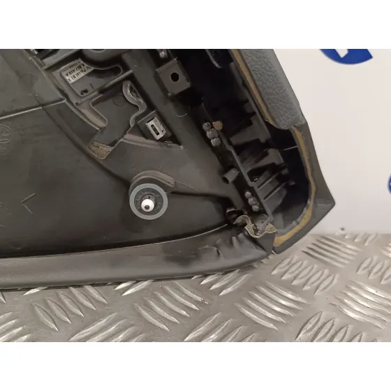 Guarnecido Puerta Trasera Izquierda para Volkswagen Passat Variant (365)