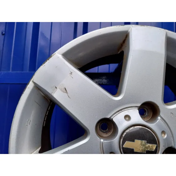 Llanta para Chevrolet Epica
