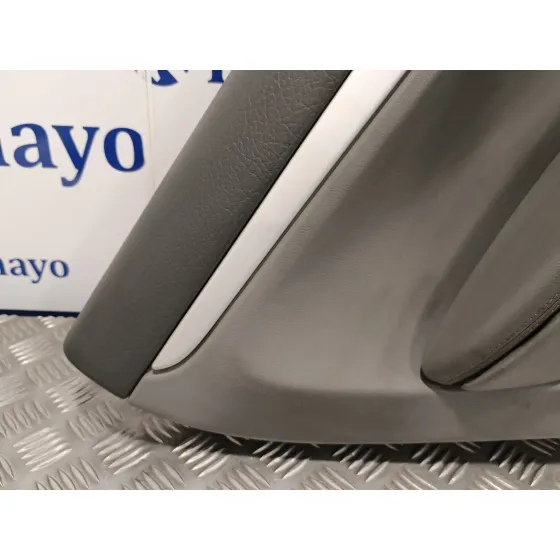Guarnecido Puerta Trasera Izquierda para Porsche Cayenne (Typ 9Pa)