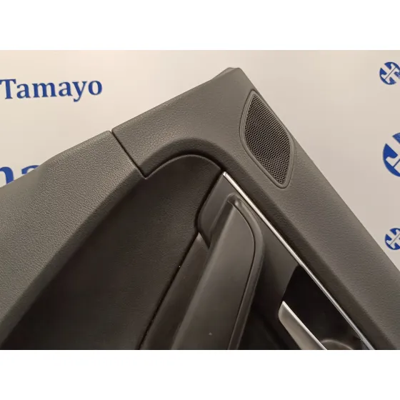 Guarnecido Puerta Trasera Derecha para Volkswagen Passat Variant (365)