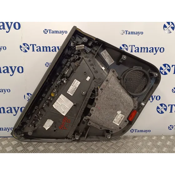 Guarnecido Puerta Trasera Derecha para Volkswagen Passat Variant (365)