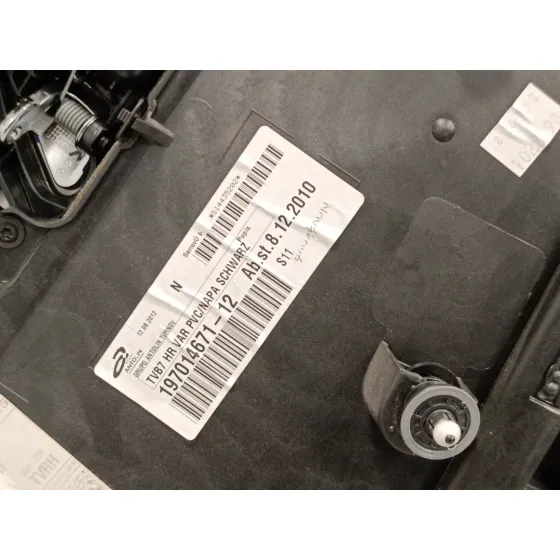 Guarnecido Puerta Trasera Derecha para Volkswagen Passat Variant (365)