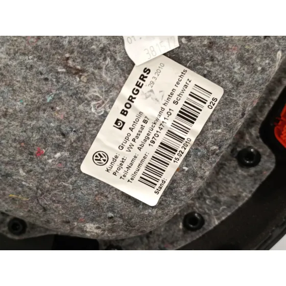 Guarnecido Puerta Trasera Derecha para Volkswagen Passat Variant (365)