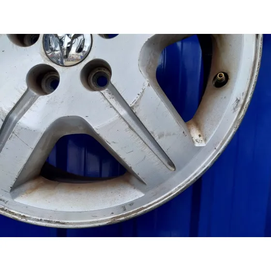 Llanta para Dodge Caliber
