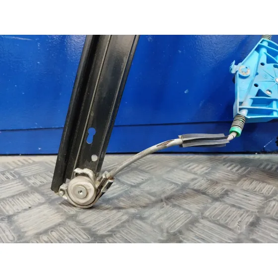 Elevalunas Delantero Izquierdo para Seat Exeo St (3R5)(2009>)