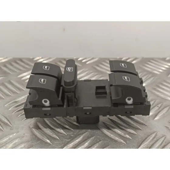 Mando Elevalunas Delantero Izquierdo para Volkswagen Passat Variant (365)