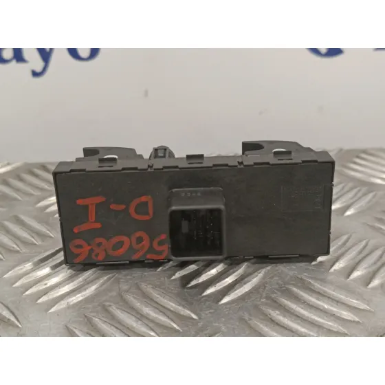 Mando Elevalunas Delantero Izquierdo para Volkswagen Passat Variant (365)