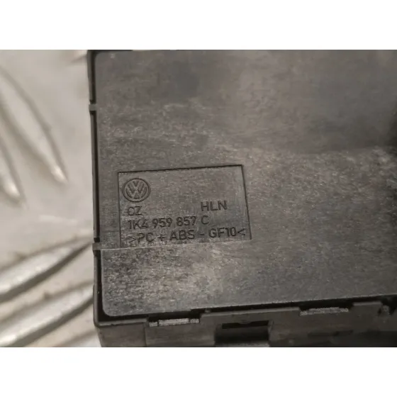 Mando Elevalunas Delantero Izquierdo para Volkswagen Passat Variant (365)