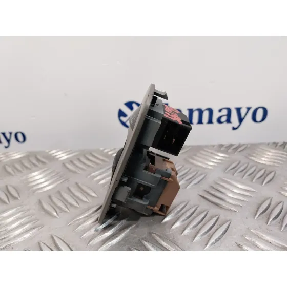Mando Elevalunas Delantero Derecho para Porsche Cayenne (Typ 9Pa)
