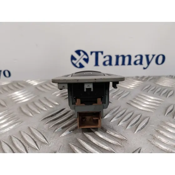 Mando Elevalunas Delantero Derecho para Porsche Cayenne (Typ 9Pa)