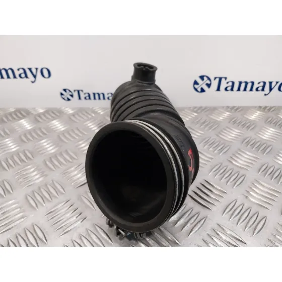 Tubo para Mitsubishi Lancer Berlina (Cy0)