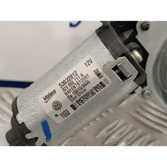 Motor Limpia Trasero para Volkswagen Passat Variant (365)