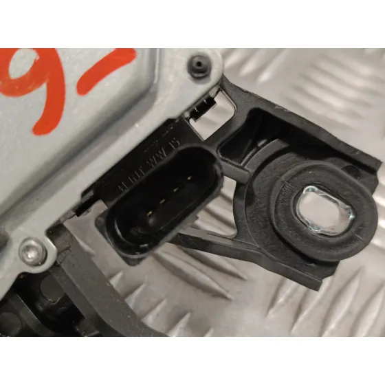 Motor Limpia Trasero para Volkswagen Passat Variant (365)