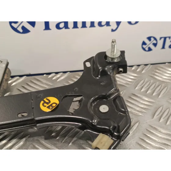 Elevalunas Delantero Izquierdo para Peugeot 407 Coupe
