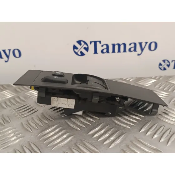 Mando Elevalunas Delantero Izquierdo para Toyota Corolla Verso (R1)