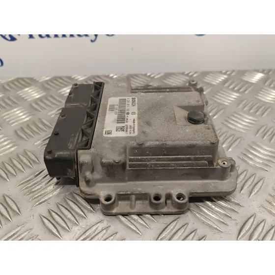 Centralita Motor Uce para Opel Astra Gtc