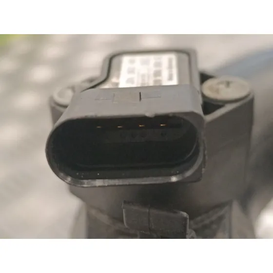 Tubo para Volkswagen Passat Berlina (3B3)