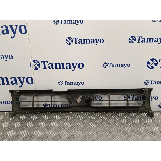 Rejilla Delantera para Nissan Terrano/Terrano.ii (R20)