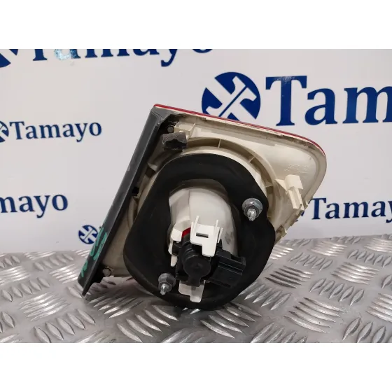 Piloto Trasero Izquierdo Porton para Volkswagen Jetta (1K2)