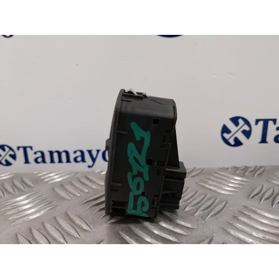 Mando Elevalunas Delantero Izquierdo para Opel Corsa D
