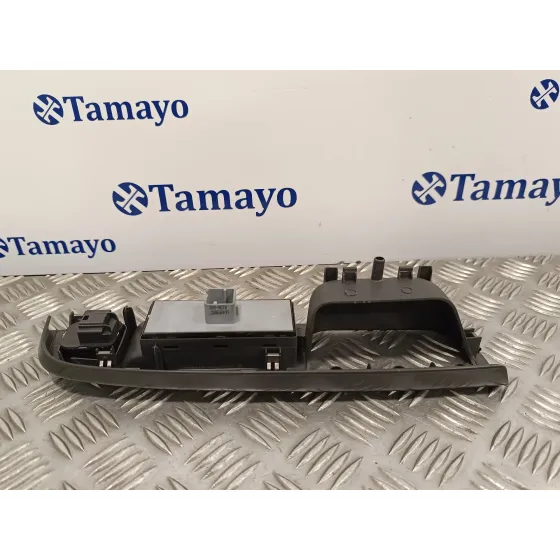 Mando Elevalunas Delantero Izquierdo para Volkswagen Jetta (1K2)
