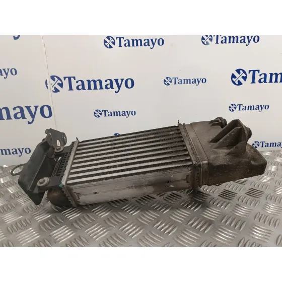 Intercooler para Toyota Auris