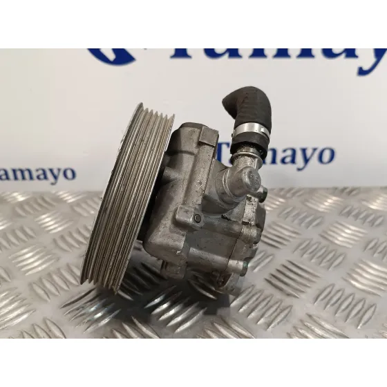 Bomba Servodireccion para Audi A6 Berlina (4B2)