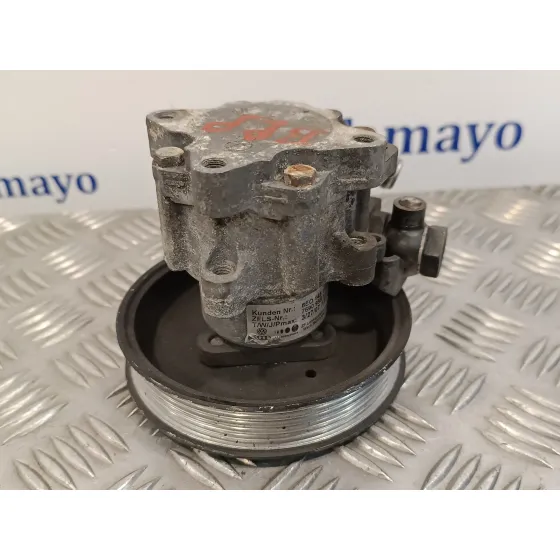 Bomba Servodireccion para Audi A6 Avant (4F5)