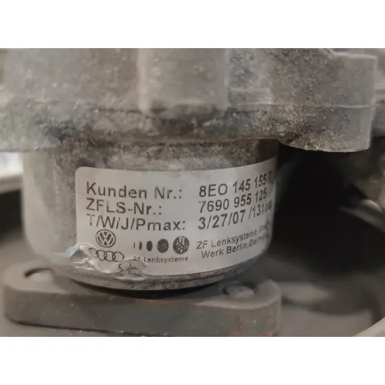Bomba Servodireccion para Audi A6 Avant (4F5)