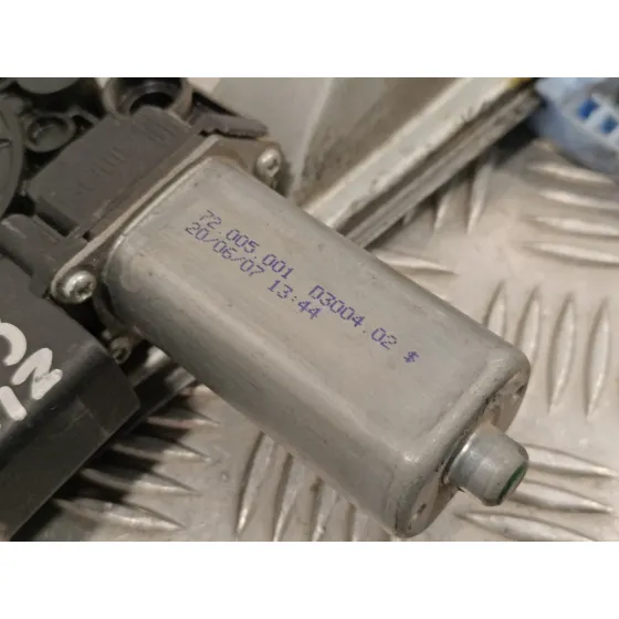 Elevalunas Delantero Izquierdo para Opel Corsa D