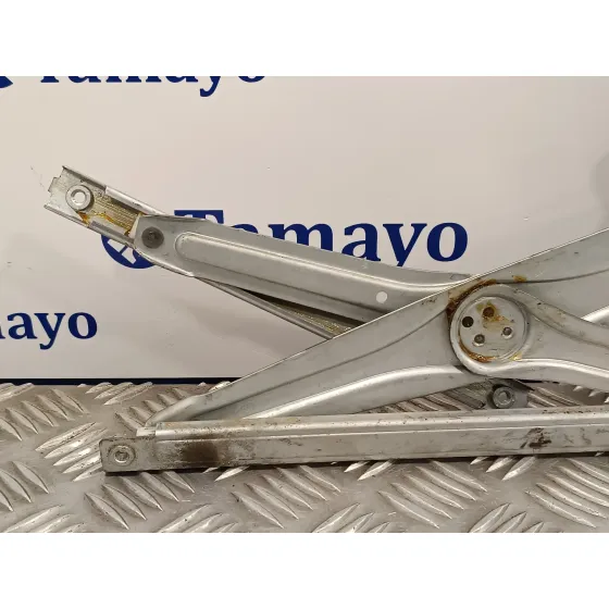 Elevalunas Delantero Derecho para Toyota Corolla Verso (R1)