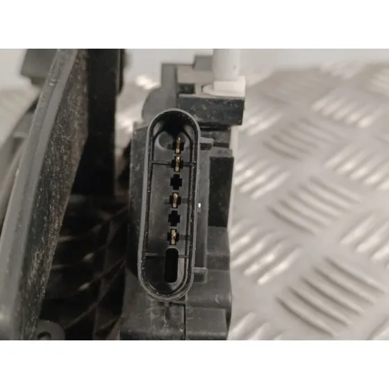 Cerradura Puerta Delantera Derecha para Ford Fiesta (Cb1)